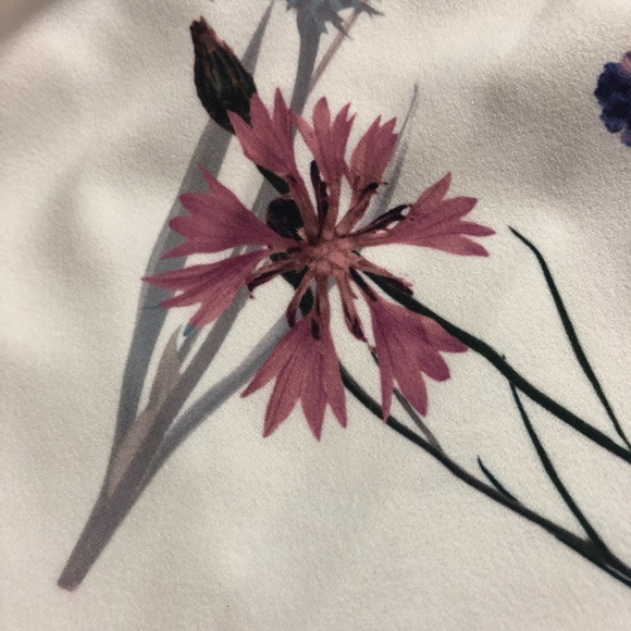 Brand new floral dress - Picture 4 of 5